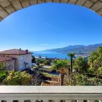 Sea View-1 By Interhome マトゥリ