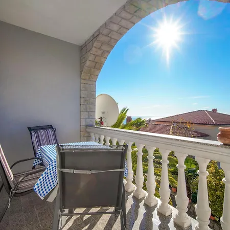 شقة Sea View-1 By Interhome