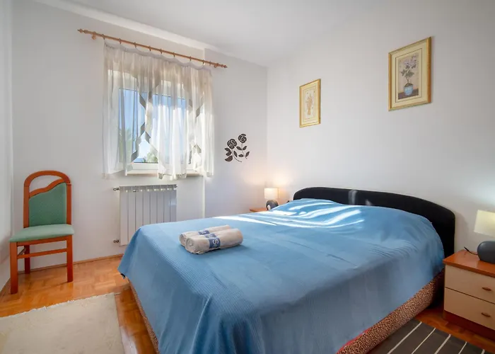 Sea View-1 By Interhome Lägenhet